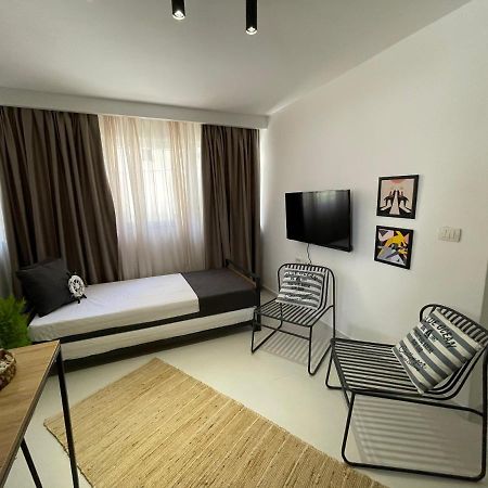 Vela Apartaments 4 Sarandë Buitenkant foto