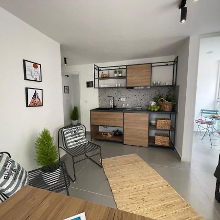 Vela Apartaments 4 Sarandë Buitenkant foto