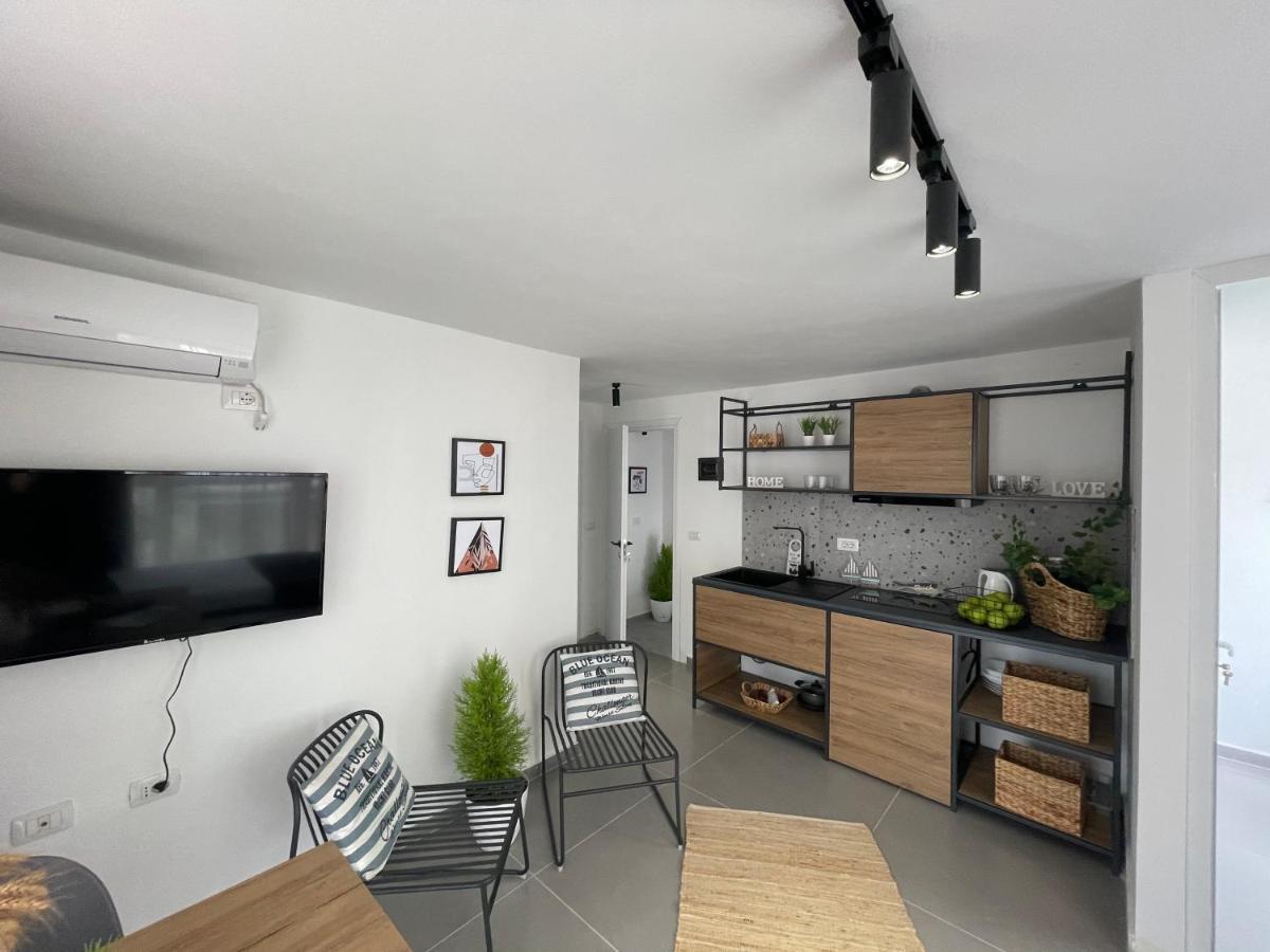 Vela Apartaments 4 Sarandë Buitenkant foto