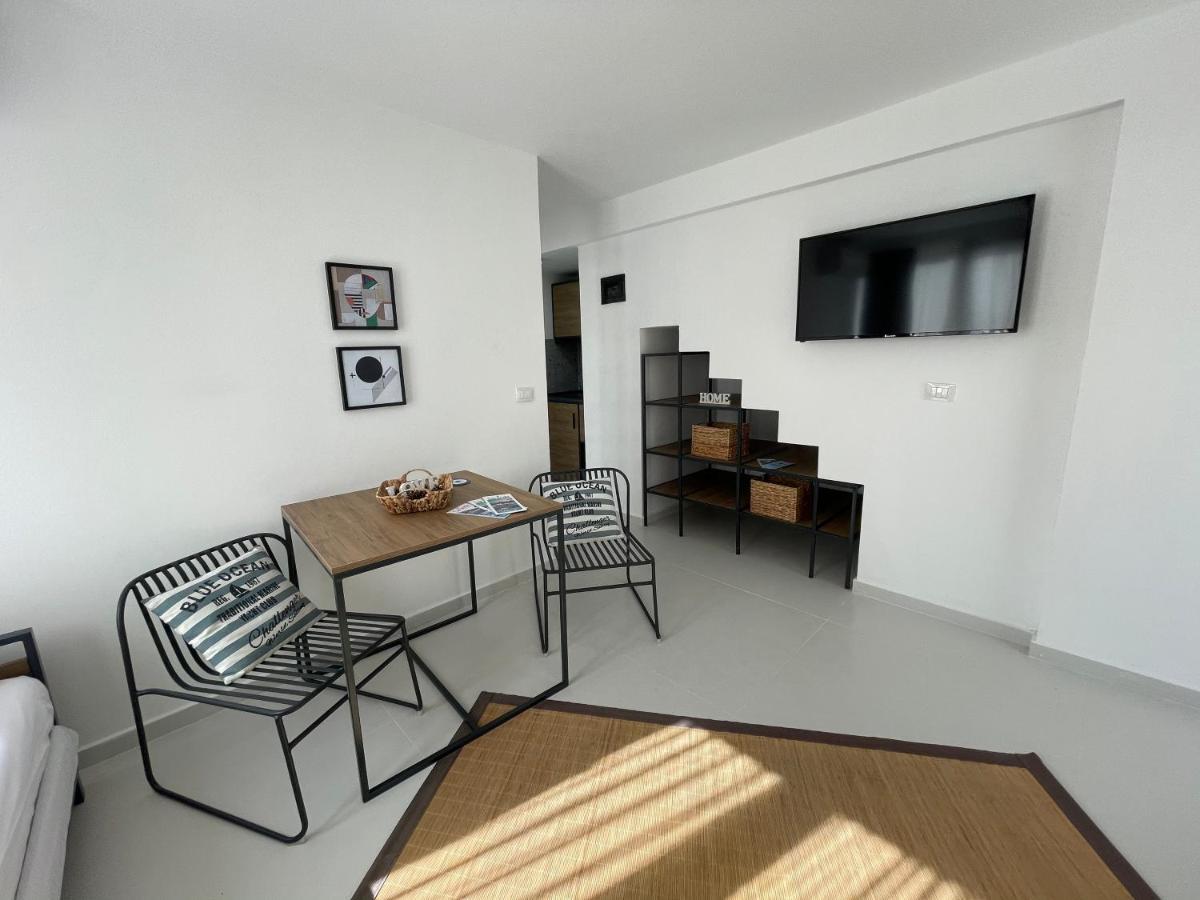 Vela Apartaments 4 Sarandë Buitenkant foto
